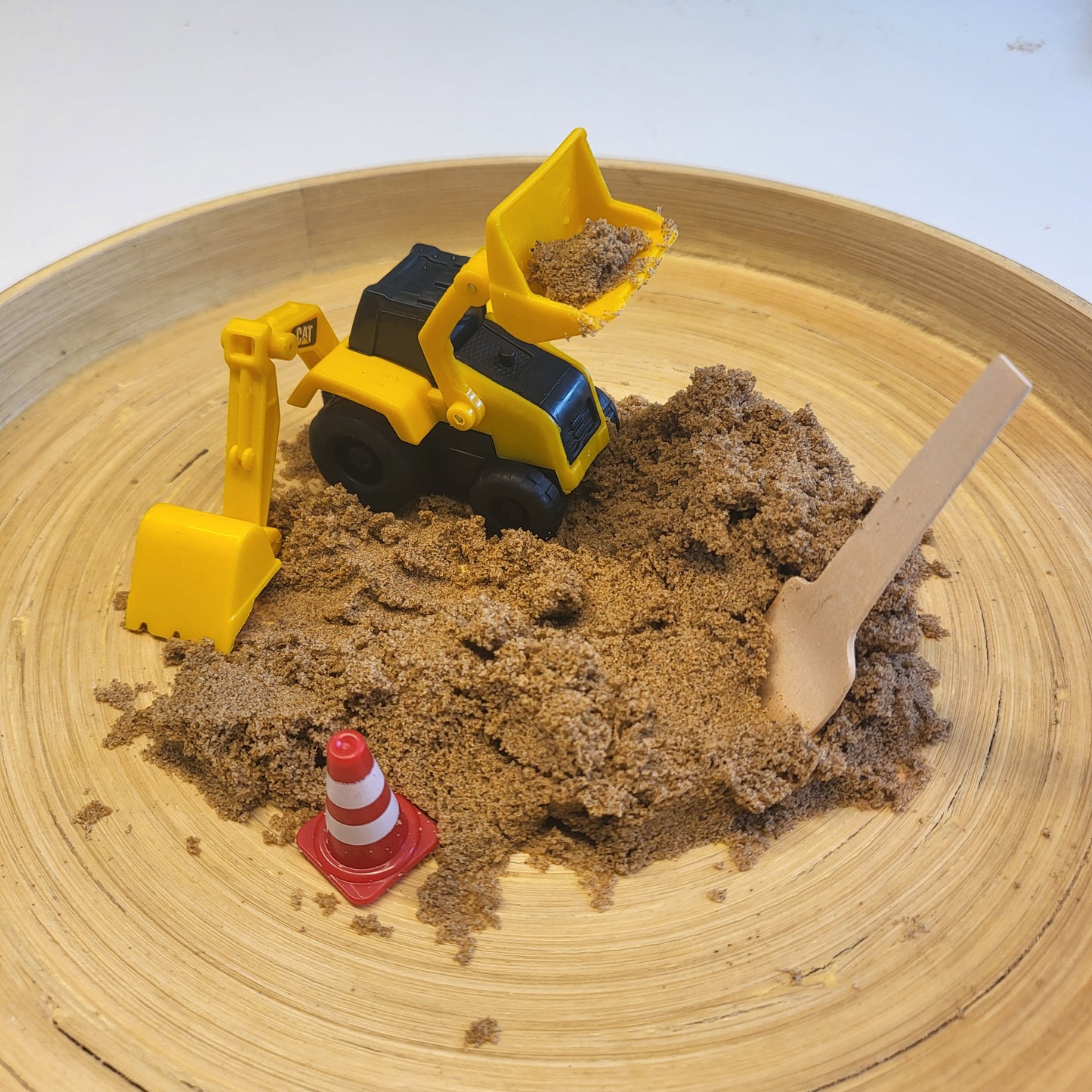 Construction Themed Party favour, Mini Construction vehicle, toy traffic cone and spade with kinetic sand