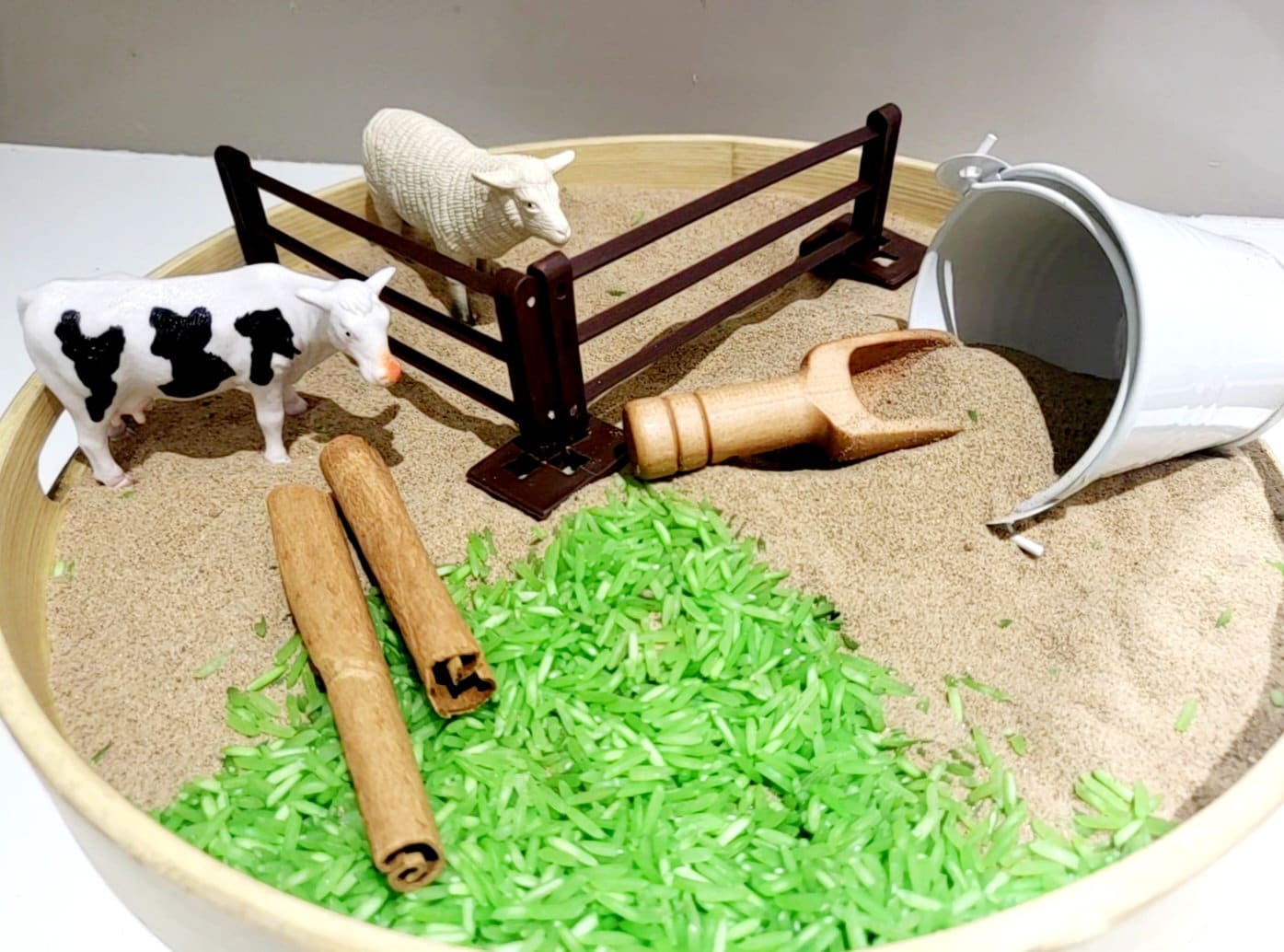 Farmyard Sensory Kit